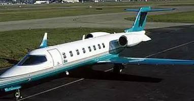 Learjet 75