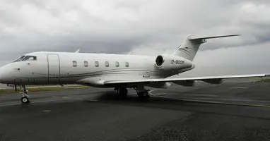 Challenger 300