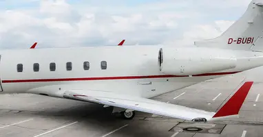 Challenger 300