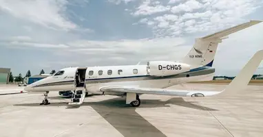 Phenom 300