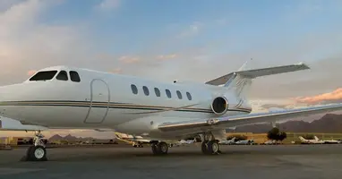 Hawker 700A