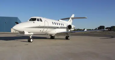 Hawker 700A