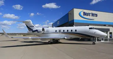 Challenger 300