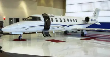 Learjet 75