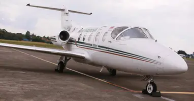 Hawker 400XP