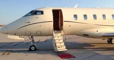 Challenger 300