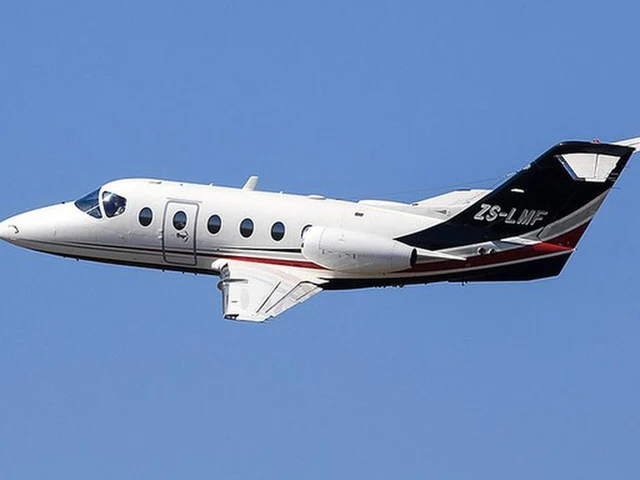 ZS-LMF — photo