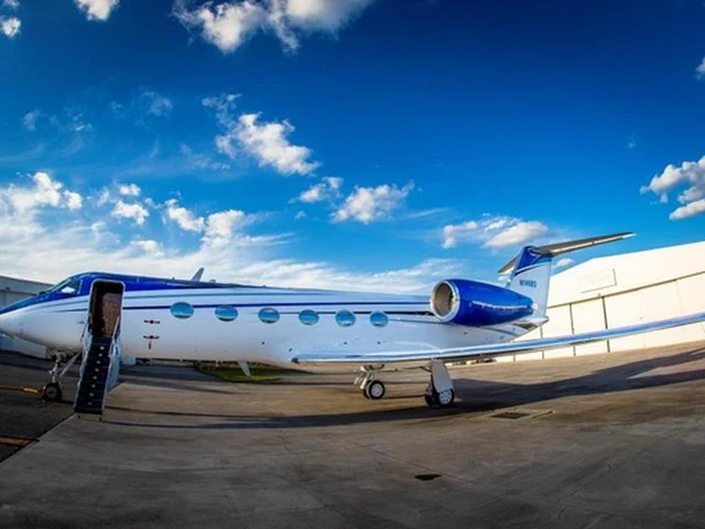 N146BG — photo