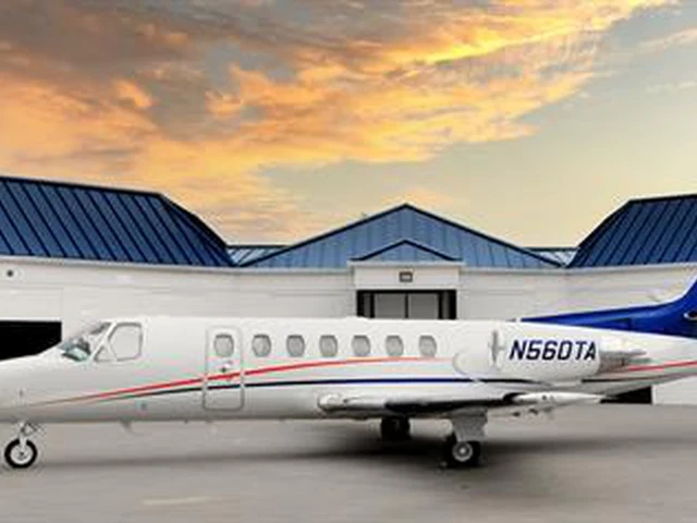 N560TA — photo