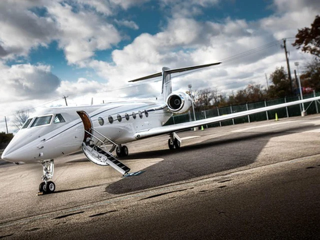N949GM — photo