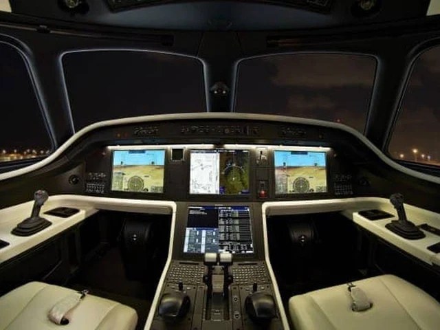 Legacy 500 — photo