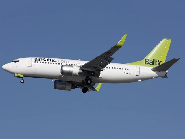 BBJ B737-300 — photo