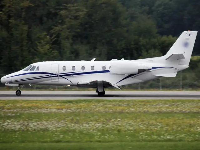 N560SJ — photo