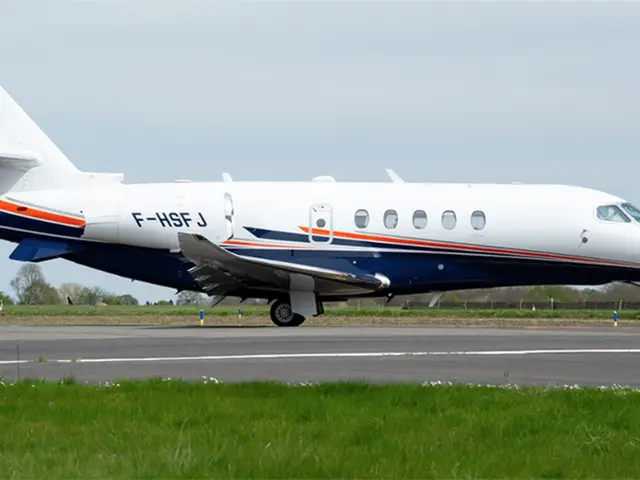 9H-SFJ — photo