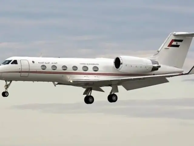 Все фото Gulfstream G-400 1