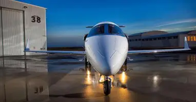 Learjet 75