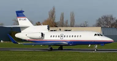 Falcon 900 LX