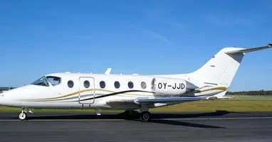 Hawker 400A