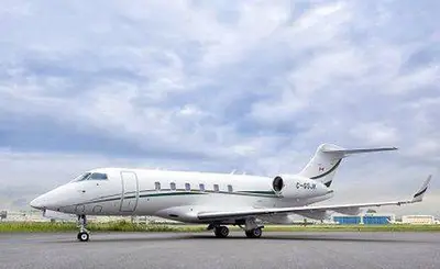 Challenger 300