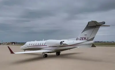 Learjet 75