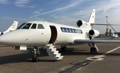 Falcon 50 EX