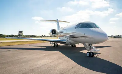 Hawker 4000