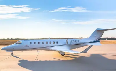 Learjet 75