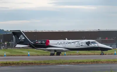 Learjet 75