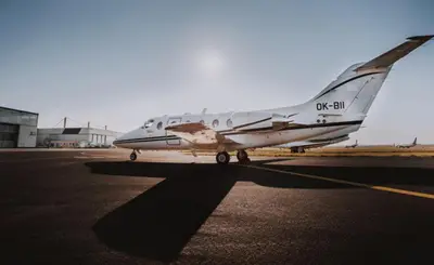 Hawker 400A