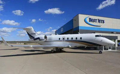 Challenger 300