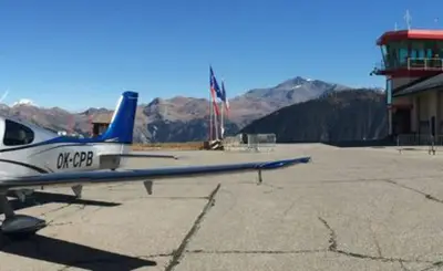 Cirrus SR 22