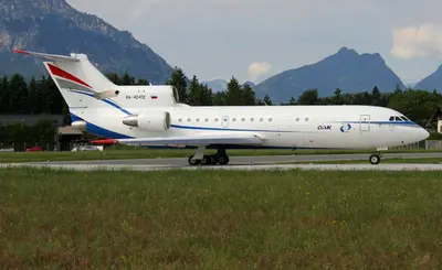YAK-42D VIP