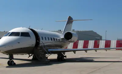 Challenger 604