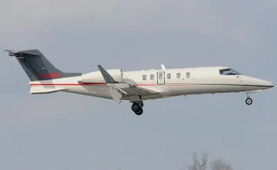 Learjet 40