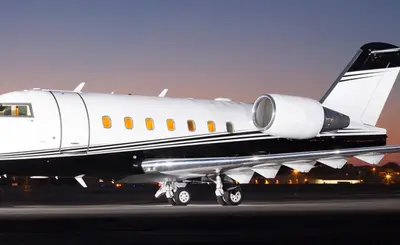 Challenger 604