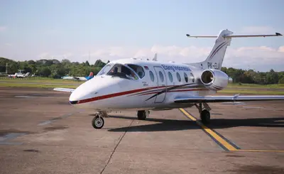 Hawker 400A