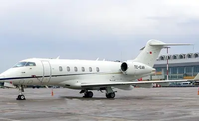 Challenger 300