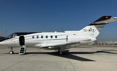 Hawker 750