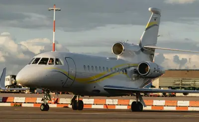 Falcon 900 LX