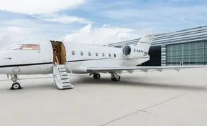 Challenger 604