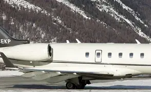 Challenger 300