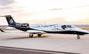 Learjet 75