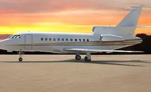 Falcon 900B