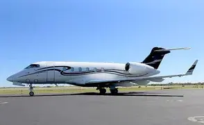 Challenger 300