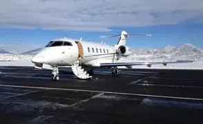 Challenger 300