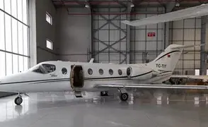 Hawker 400A