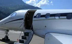 Phenom 300