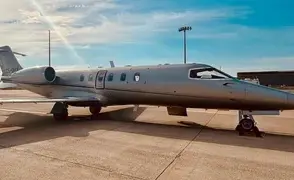 Learjet 40