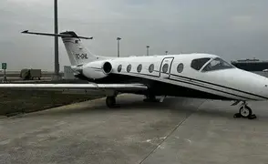 Hawker 400A