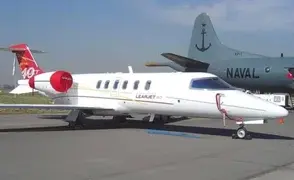 Learjet 40